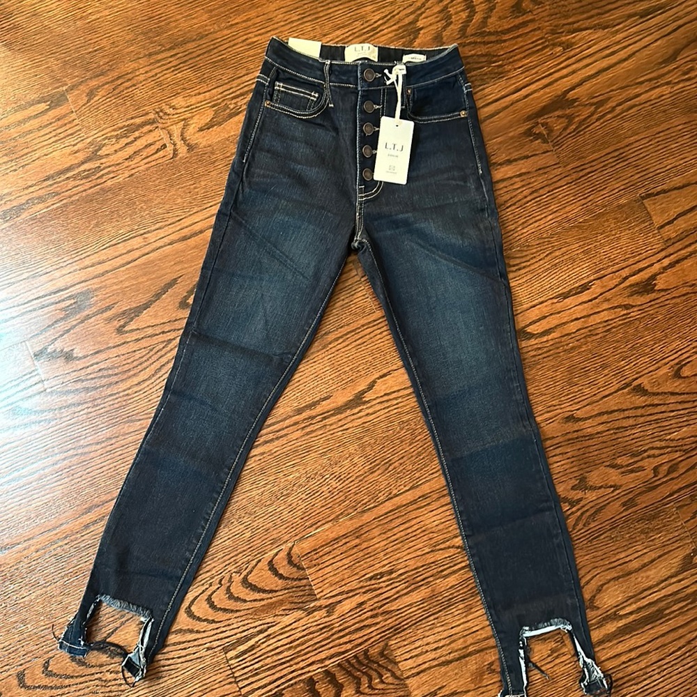 BRAND NEW L.T.J Verona Dark Denim Jeans